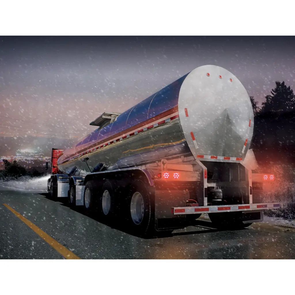 led-stop-and-tail-light-model-234-heated-in-use-during-a-snowstorm-1200x1200 (2).webp